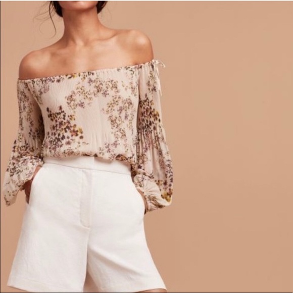 Aritzia Wilfred Talence off the shoulder blouse - Picture 3 of 8